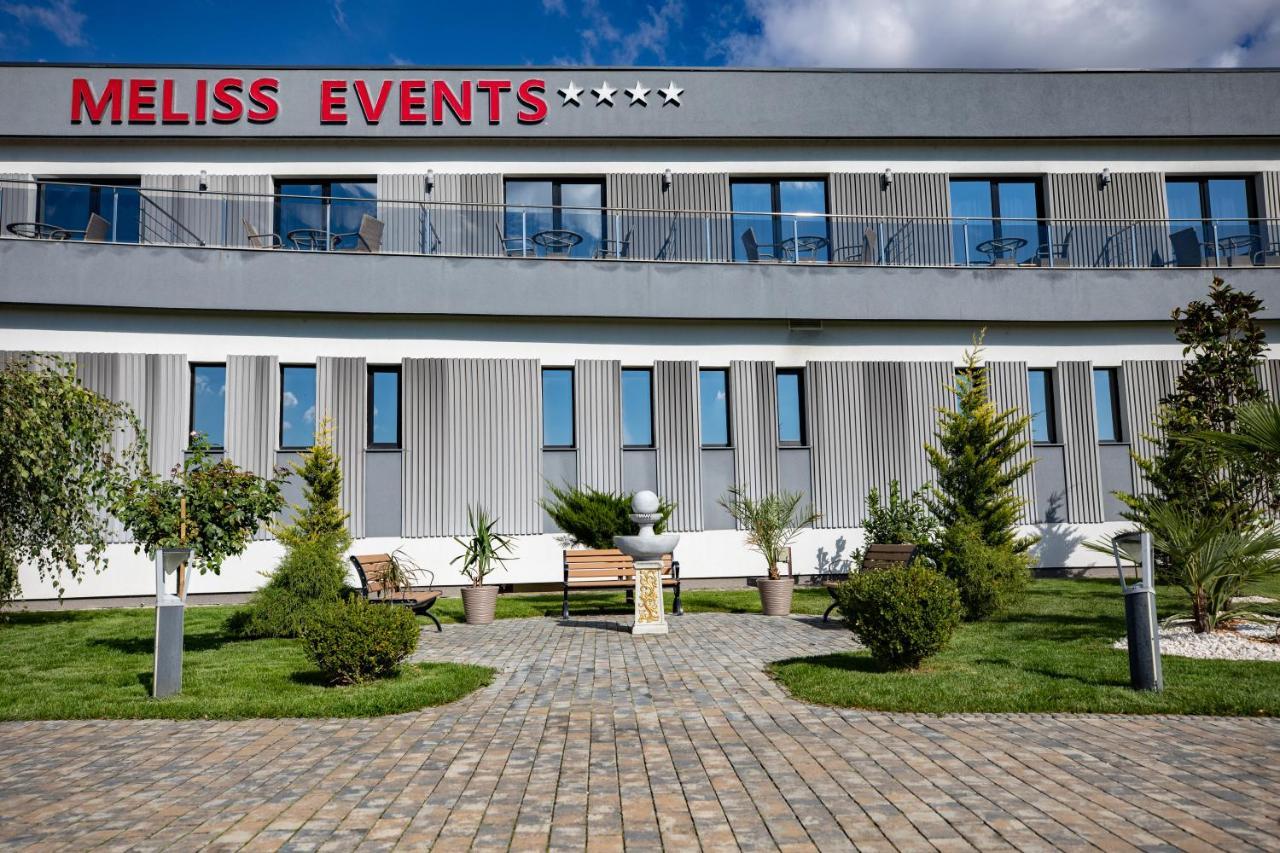Meliss Events Hotel Craiova Ngoại thất bức ảnh