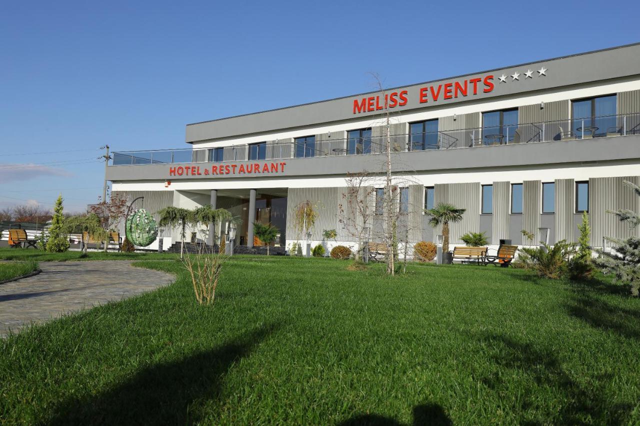 Meliss Events Hotel Craiova Ngoại thất bức ảnh