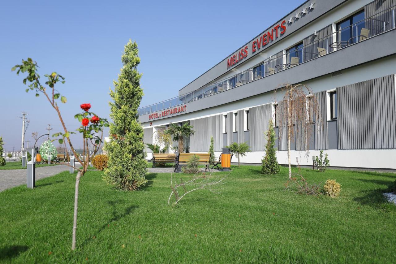 Meliss Events Hotel Craiova Ngoại thất bức ảnh